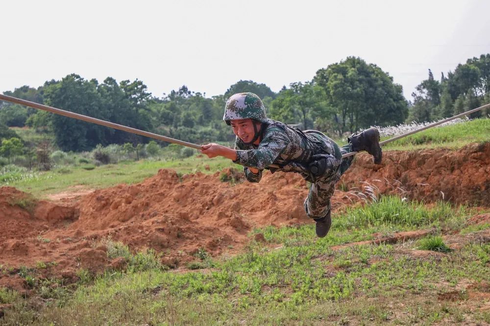 坚守9年有线兵成就精彩