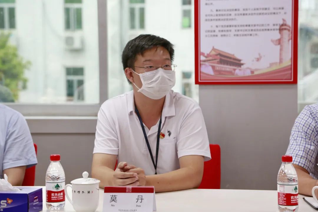 宝检快讯丨岂曰无衣与子同袍抗疫党员来谈心