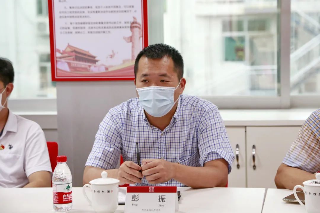 宝检快讯丨岂曰无衣与子同袍抗疫党员来谈心