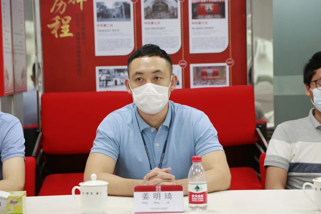 宝检快讯丨岂曰无衣与子同袍抗疫党员来谈心