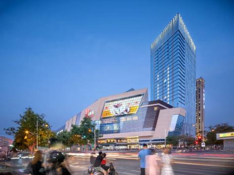 快到济南印象城二楼来一睹真容吧 我们的当红主播也将在现场进行直播