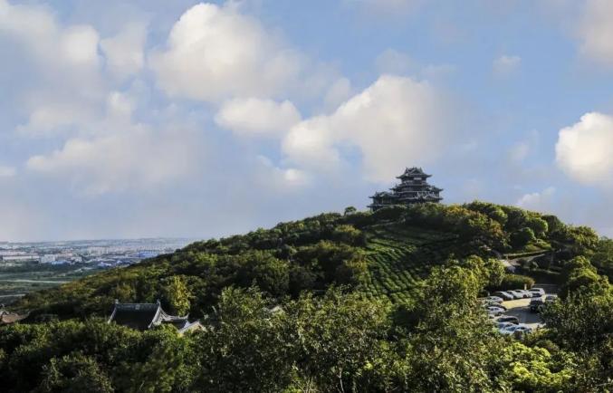 我们会在雪浪山上的雪浪庵,遇到无锡历史上第一个状元蒋重珍