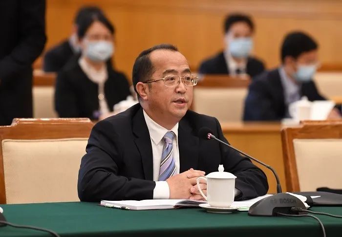 全国人大代表何光亮以渣定产实现磷石膏产消平衡