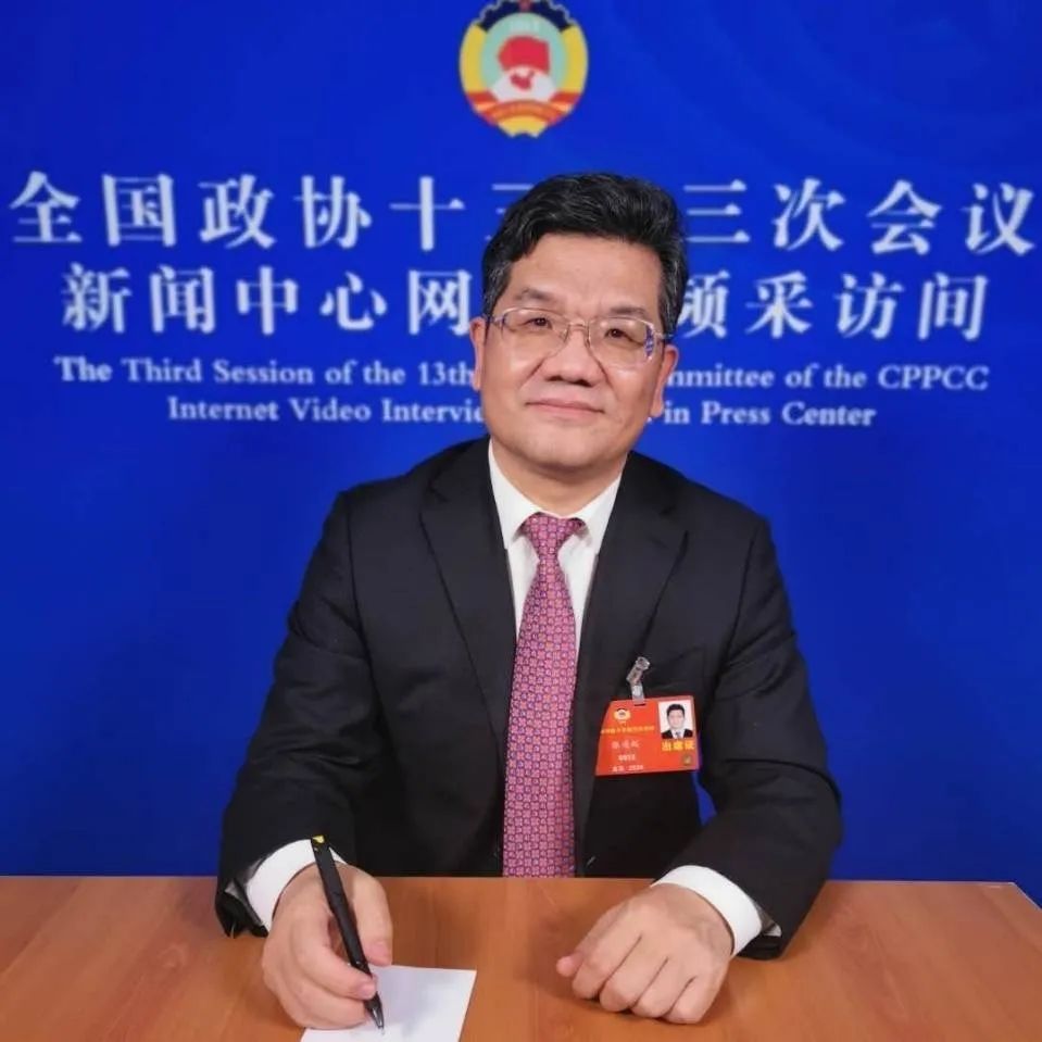 张连起减税降费加力帮企业纾困为民生托底