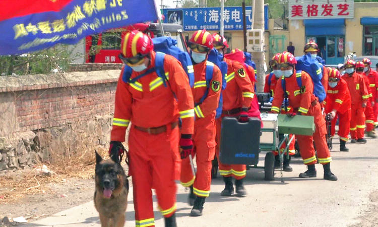 扎鲁特旗开展地震应急救援综合演练