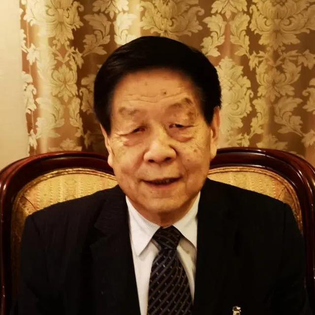 全国人大代表,中国工艺美术大师吴元全