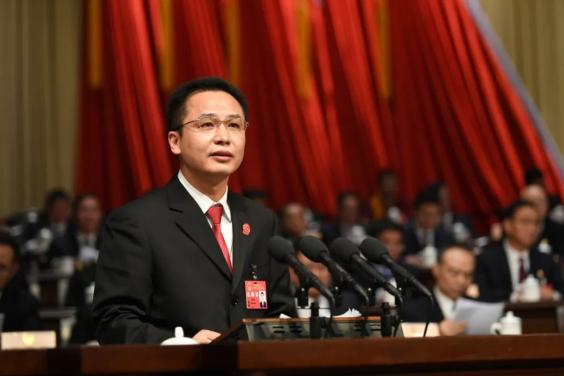 【聚焦两会】陈明国:《民法典》是社会生活的百科全书 公民权利的法律