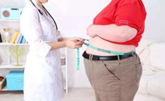 胖子又被点名，肥胖是构成新冠的危险因素，且重症比例更高