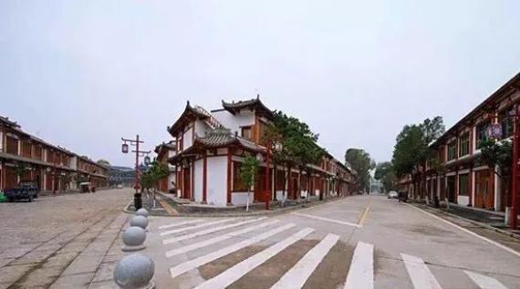 南县三仙湖镇 摄/彭雯 来源:南县发布 安乡县黄山头镇