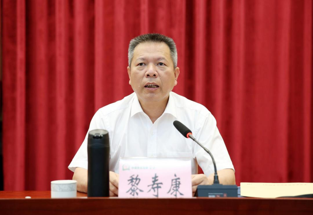 市委常委,政法委书记杨东来,市委政法委副书记李汉容,以及市委政法