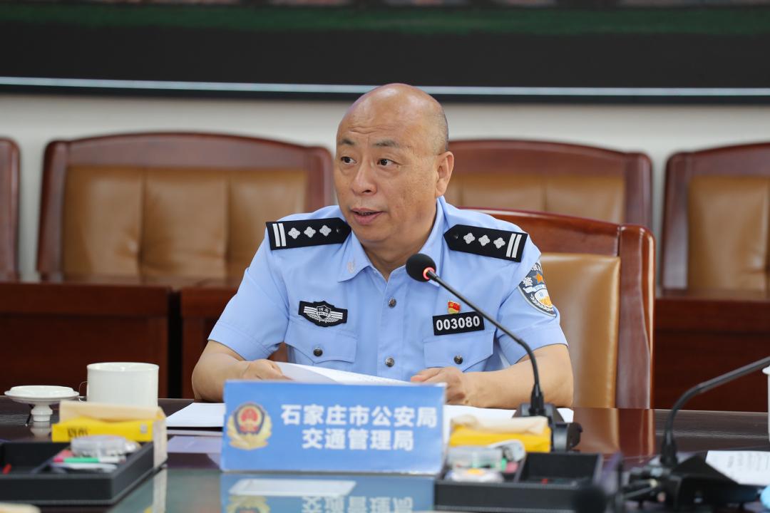 权威发布丨出征向援藏民警致敬