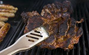 研究發(fā)現(xiàn)：烤焦的燒烤和含糖食物或致不孕