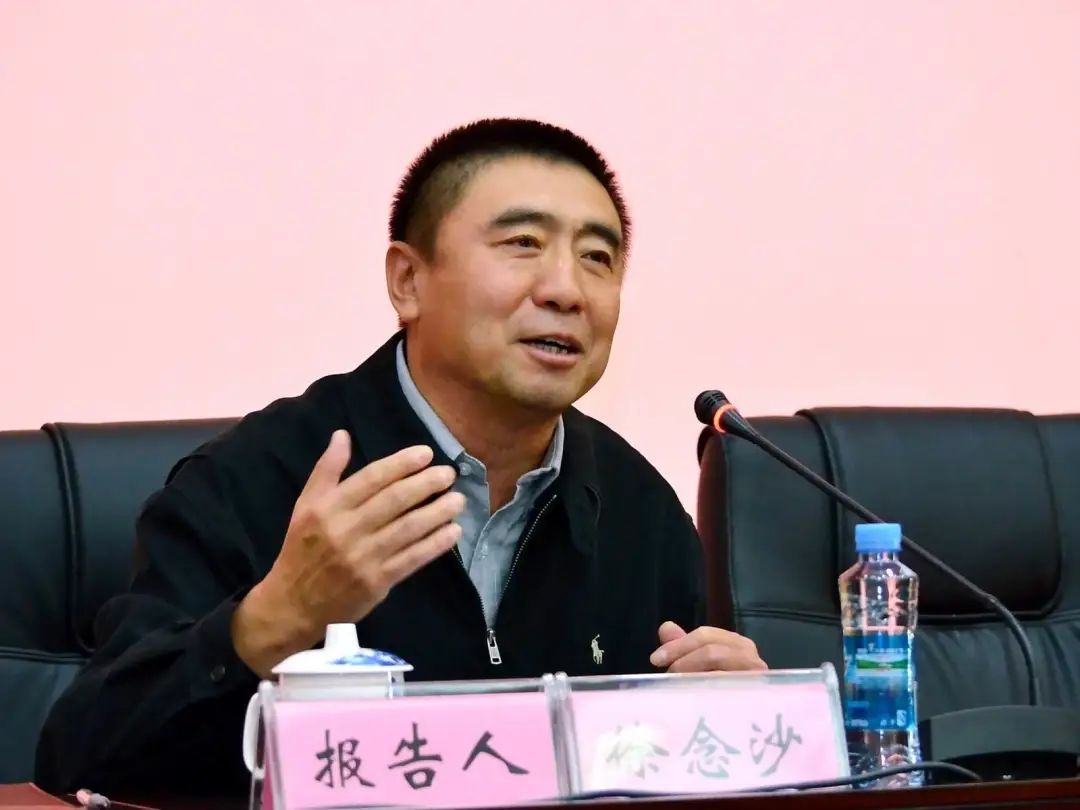 聚焦两会中的法大声音二