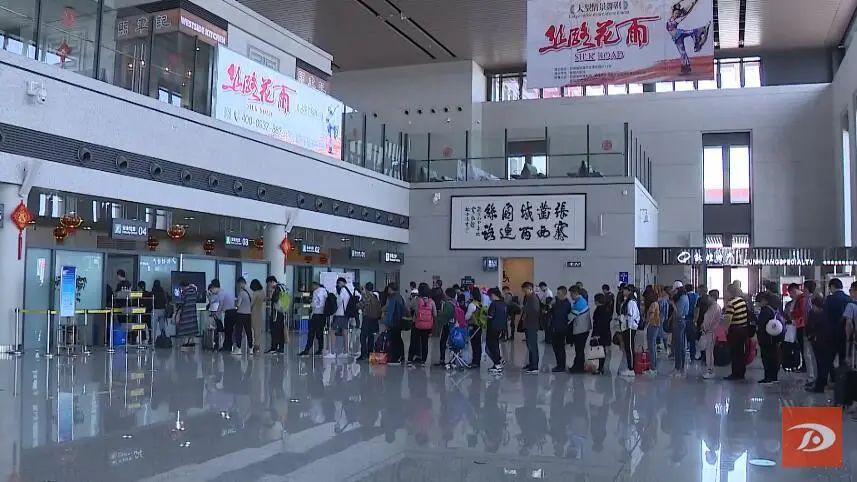 敦煌机场更名 敦煌莫高国际机场 成国内县级市第三个 旅游资讯 旅新网 旅游新闻 国内旅游 境外旅游 户外运动 游记攻略 寻找旅途中的新鲜事