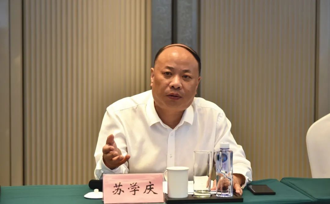 会中,相城区委常委,高铁新城党工委书记,北河泾街道党工委书记苏学庆