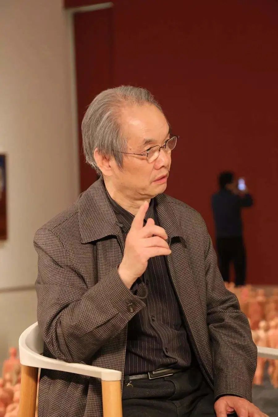 彭德:线上展览会终结美术馆垄断展览的历史_澎湃号