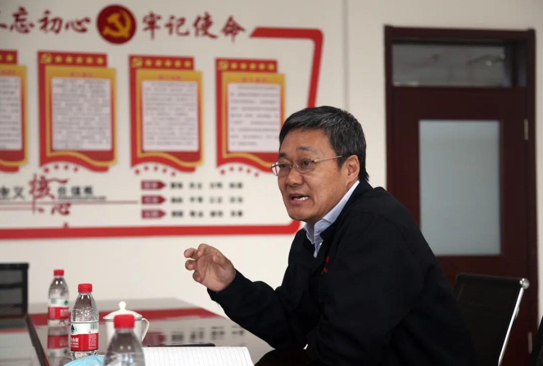 科技工作者日系列报道杨占峰以身相许一生只爱白云鄂博