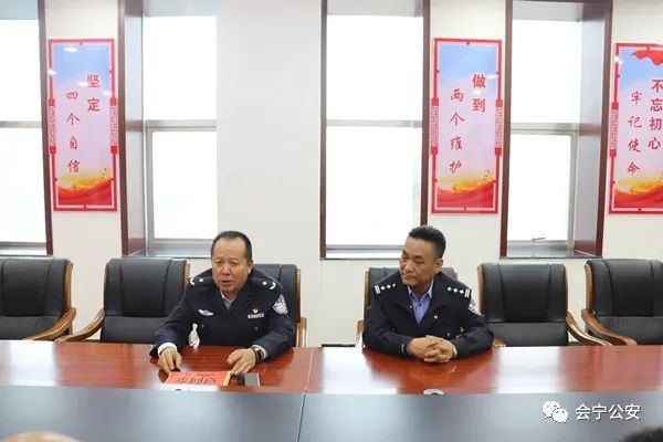 贾承军同志慰问会宁县监所民警