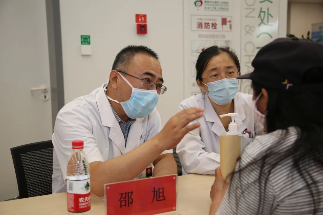 栾红皮肤科专家邵旭妇科专家李捷肾内科专家李森林消化内科专家任海舟