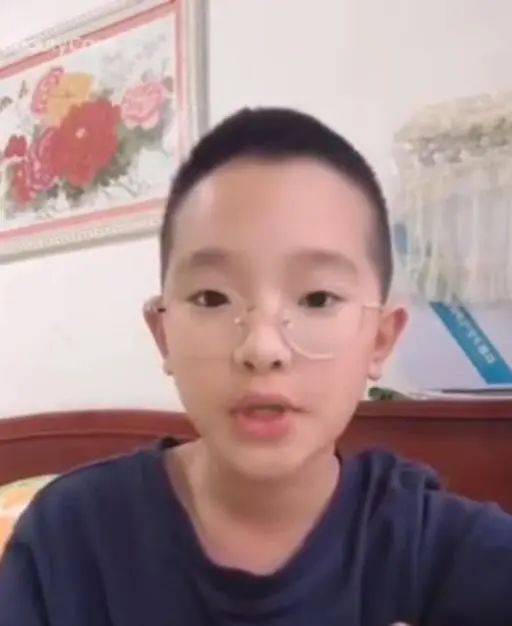 正因为京剧赶上了黄金时代！柳岩的胸围
