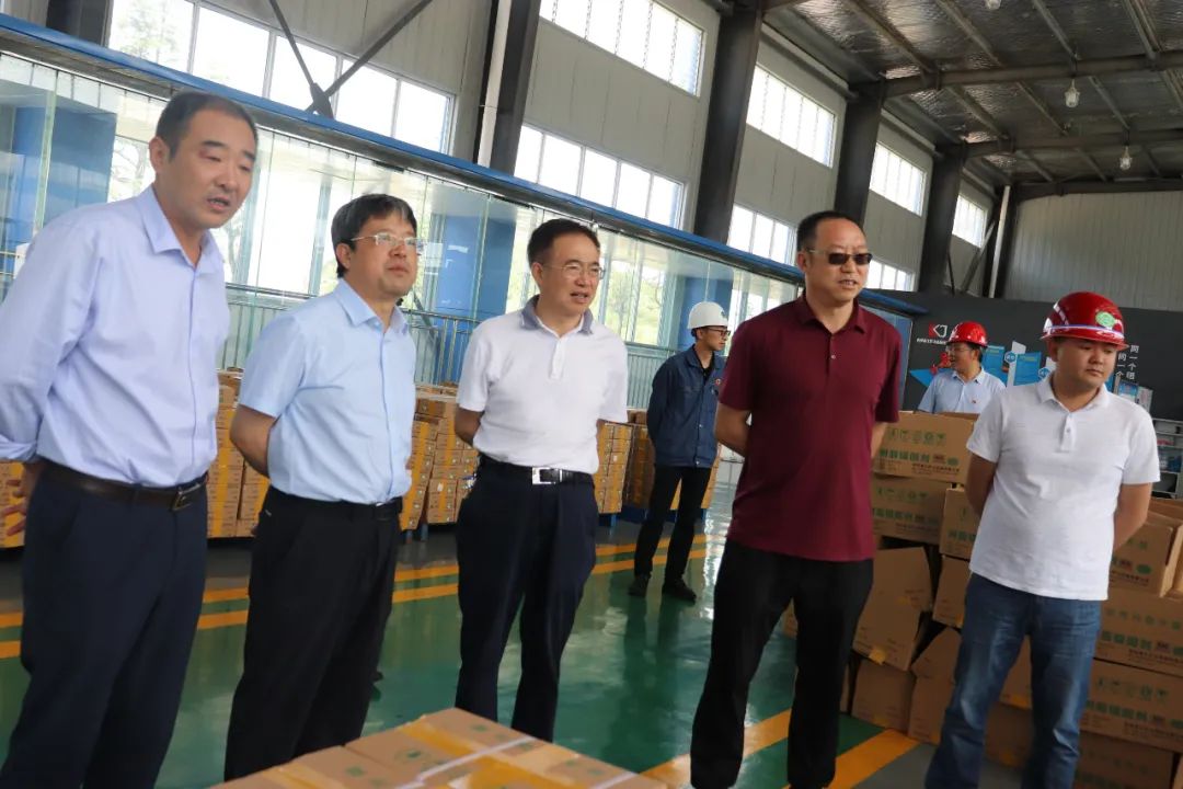 盘江矿机公司孙朝芦到盘江矿机公司检查指导工作