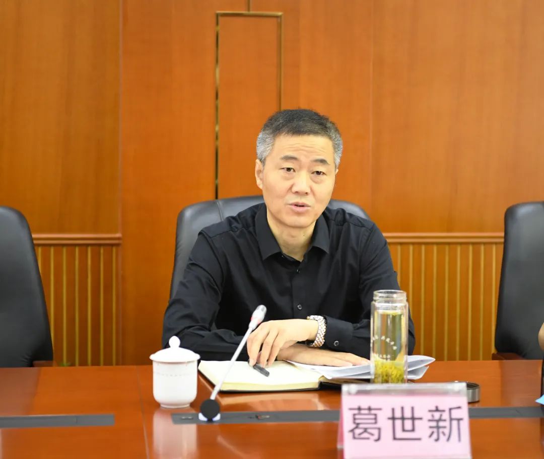 市委常委政法委书记葛世新来巢湖法院督导深化三个以案警示教育和脱贫