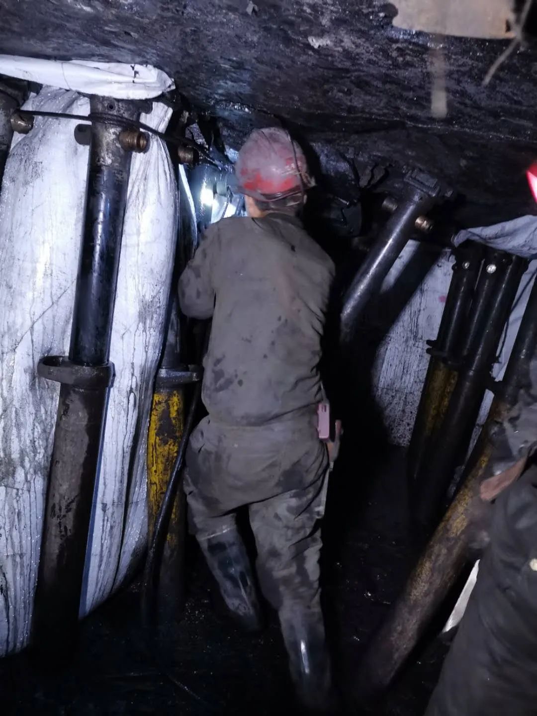 七台河矿业公司矿井充填开采项目蹚出绿色开采新路