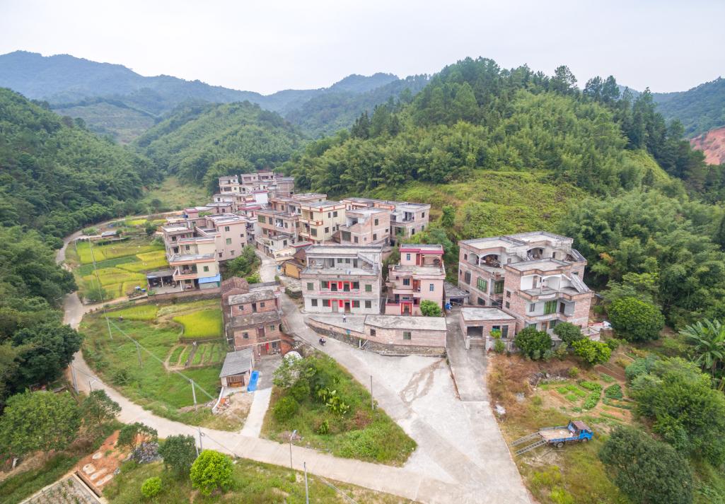 打造后花园改善群众收入两会过后在肇的他们有这些动作