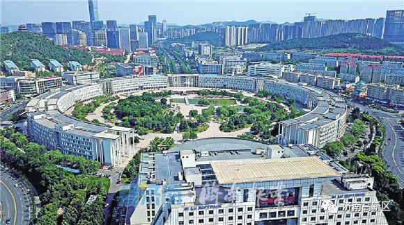 构建涵盖"政产学研金服用"全要素的创新创业共同体;燕山大厦济南人力