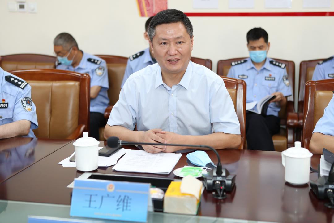 权威发布丨市人大常委会副主任楚行宇到交管局调研指导工作