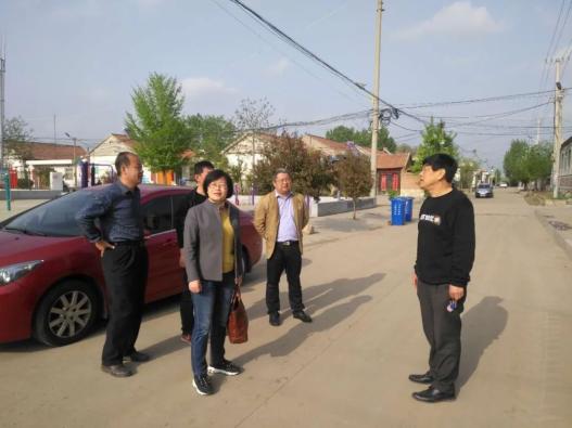 记潍坊职业学院驻太保庄街长沙专科学校道太保屯村“第一书记”王会礼