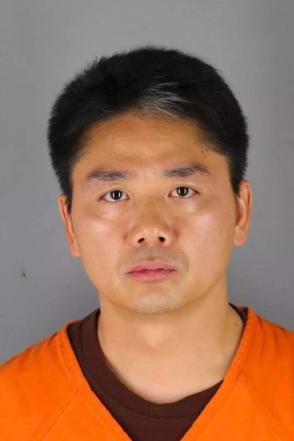 杨丽萍不生孩子是 失败 生育不是义务而是权利