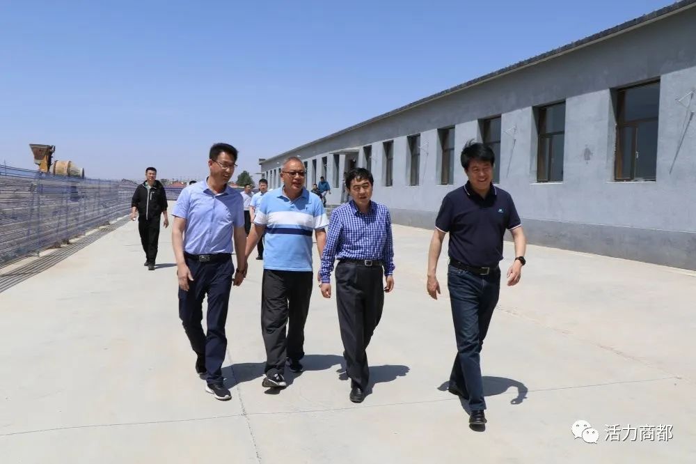 扶贫办主任兰瑞新,县政府副县长韩天亮,北京市扶贫支援办,北京商都