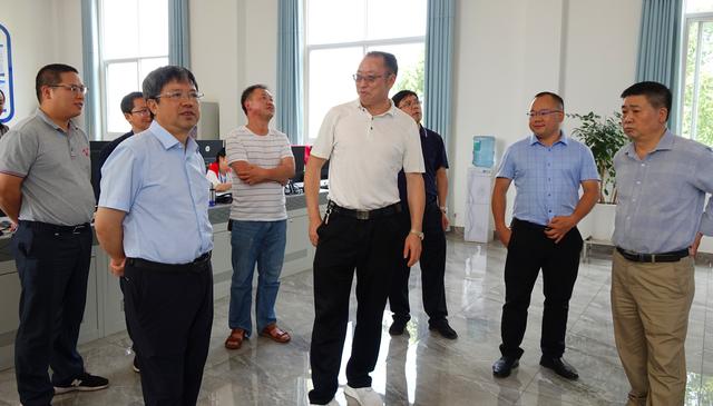 盘江煤电集团党委委员孙朝芦到土城矿调研