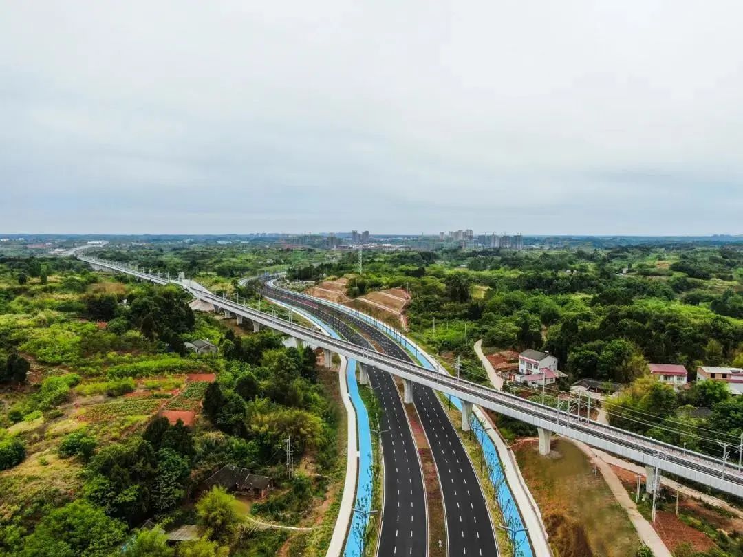 成都西一线道路项目全线竣工通车项目简介:广渠路东延道路是继京哈