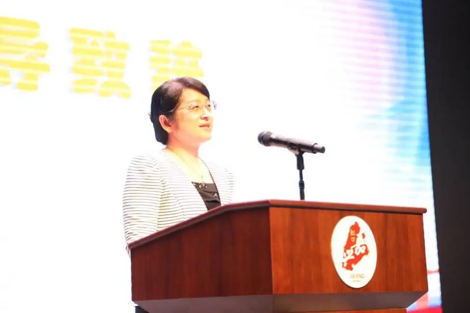 共青团上海市委员会副书记邬斌,中共虹口区委常委,组织部部长杨春花