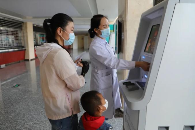 怎么关闭银医通农行金昌分行与市第一人民医院携手打造“银医通”项目 开启门诊加速度！_https://www.jmylbn.com_新闻资讯_第6张