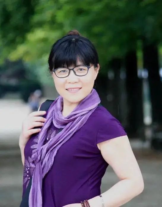 薛舒那条通往大海的堤岸把我带进了小说创作