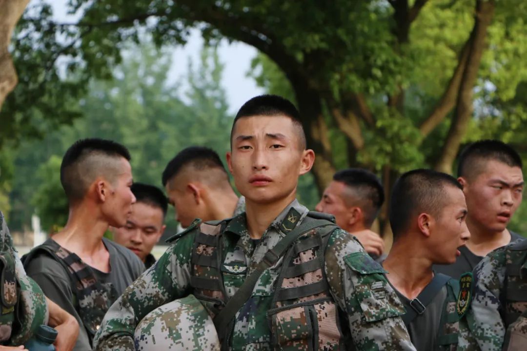 武装五公里表情包来了