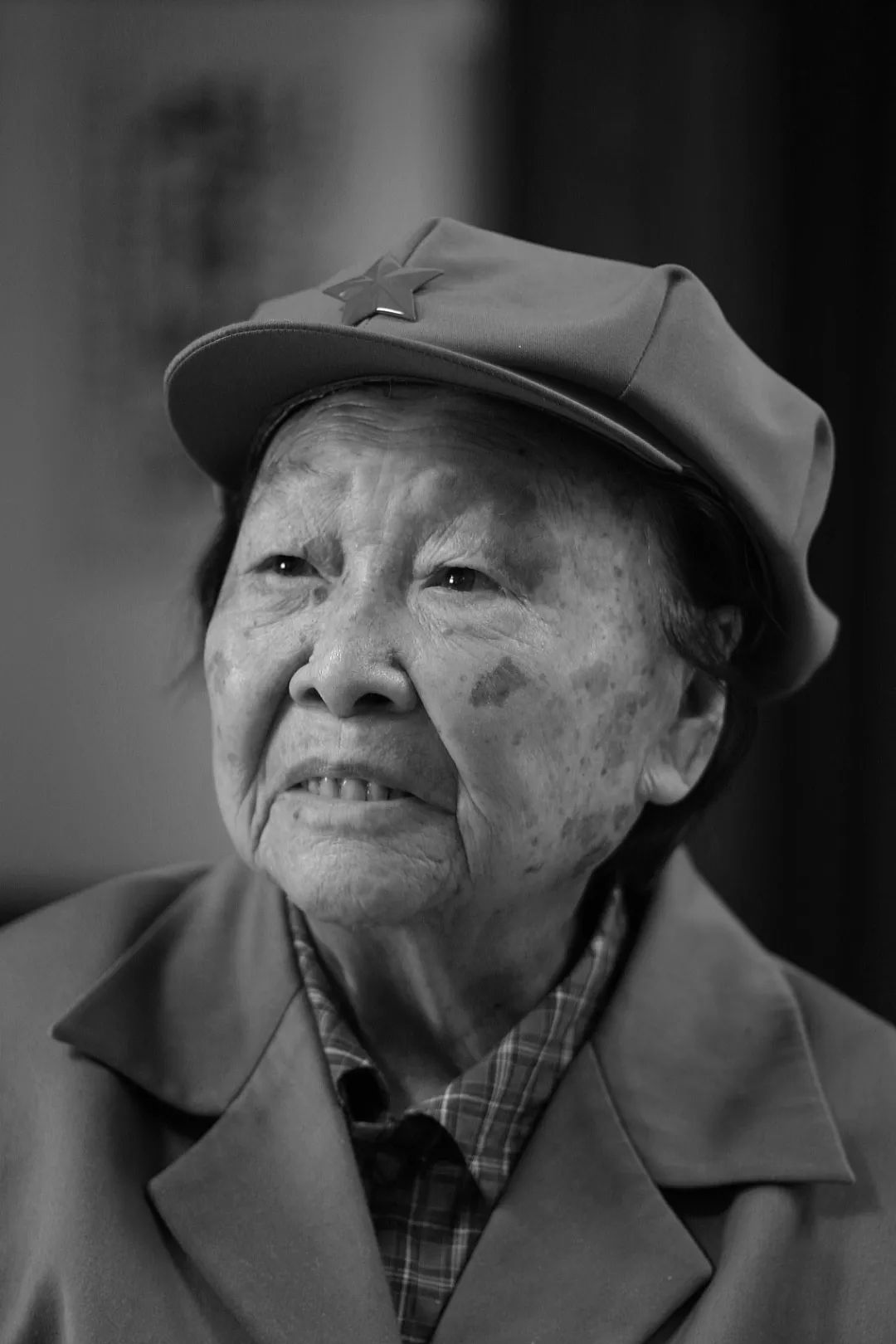 泪别!107岁女红军逝世,她是一位走过两万五千里长征的女英雄