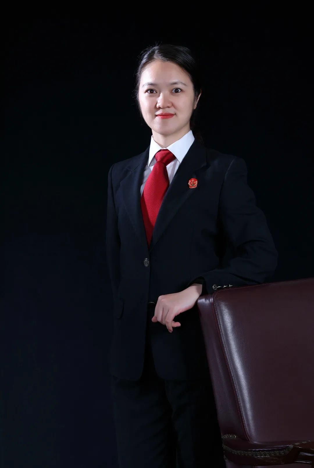 十佳青年陈淋清初心如微光山海皆可达