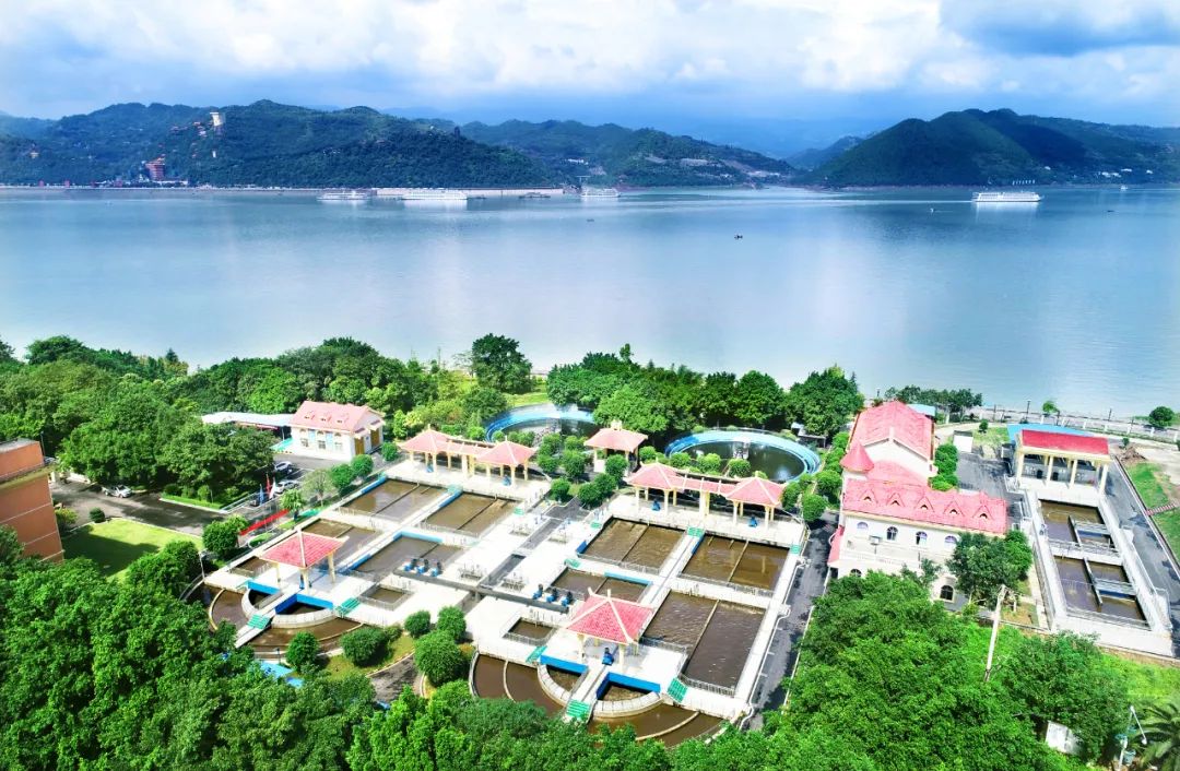 花园式污水处理厂