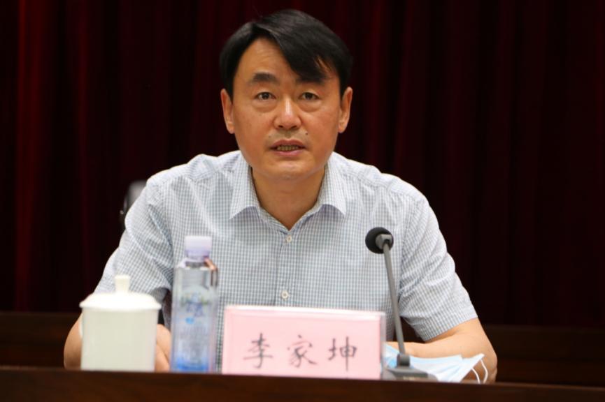 李家坤宣读了部党组第二巡视组对交科院党委开展巡视工作的通知,明确