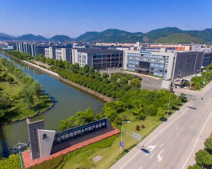 上面千条线,下面一根针