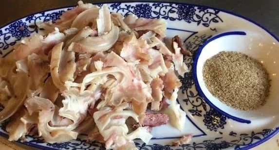 怎么把肉切的薄薄的 890.jpg