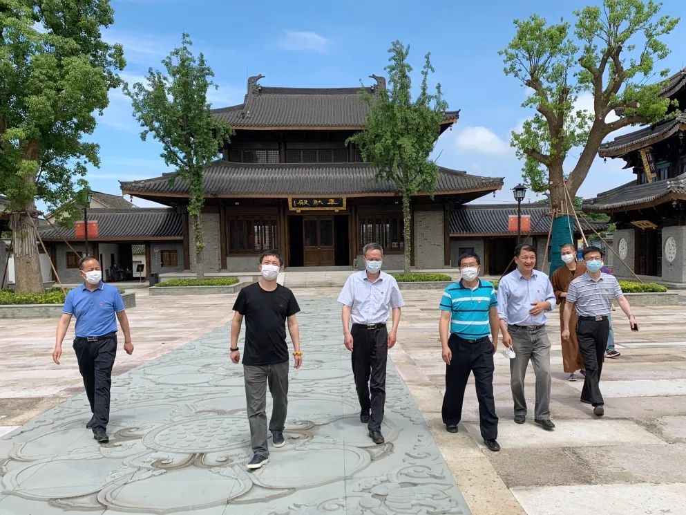 福严禅寺,海盐县金粟寺,法喜禅寺,海盐基督教堂等宗教活动场所,仔细