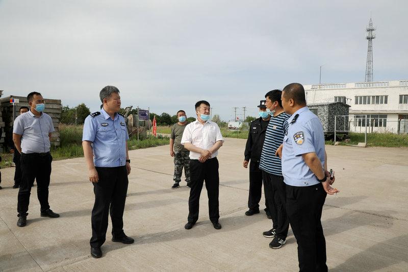 按照副市長,市公安局黨委書記,局長李曉龍安排部署,6月10日,市局黨委