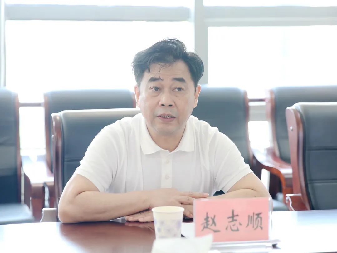 邓立佳与湖南有色金属控股集团董事长赵志顺座谈就中央生态环境保护