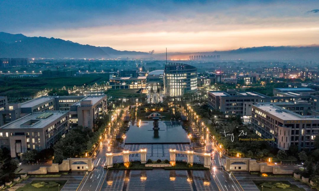 无尽夏丨工大独家毕业季ppt模板放送