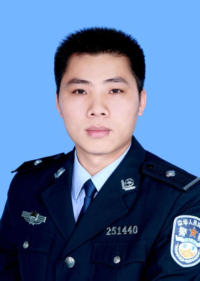 最美民警潘晓田技术超群的刑侦专家